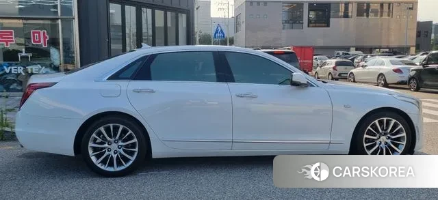 Cadillac CT6 id 3076923 из Кореи 9