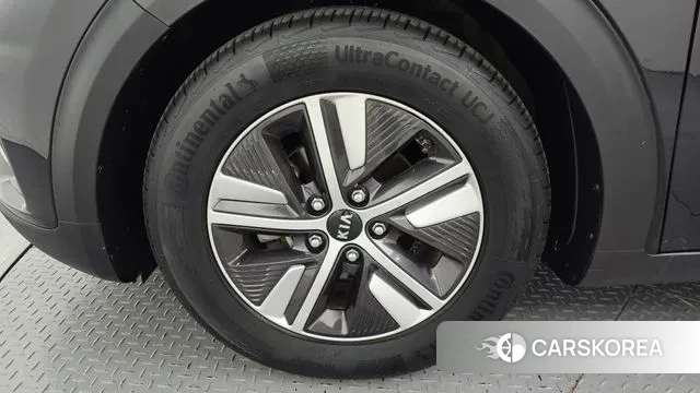 Kia The New Niro id 3324935 из Кореи 15