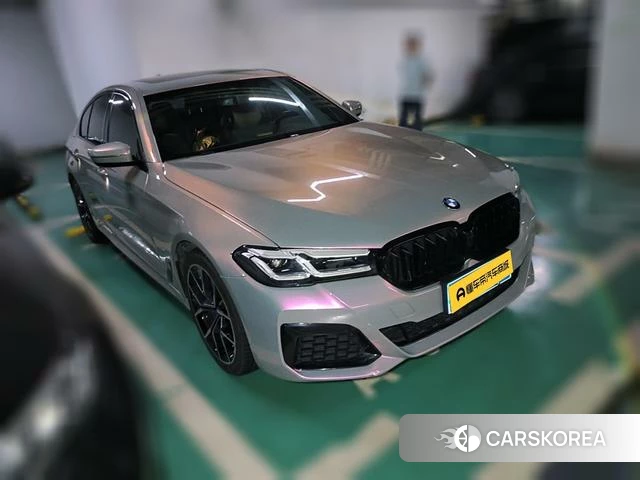 BMW 5 series (imported) 2022 Другой из Китая, фото 5