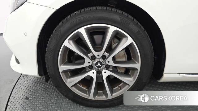 Mercedes-Benz E-Class W213 id 4698687 из Кореи 27