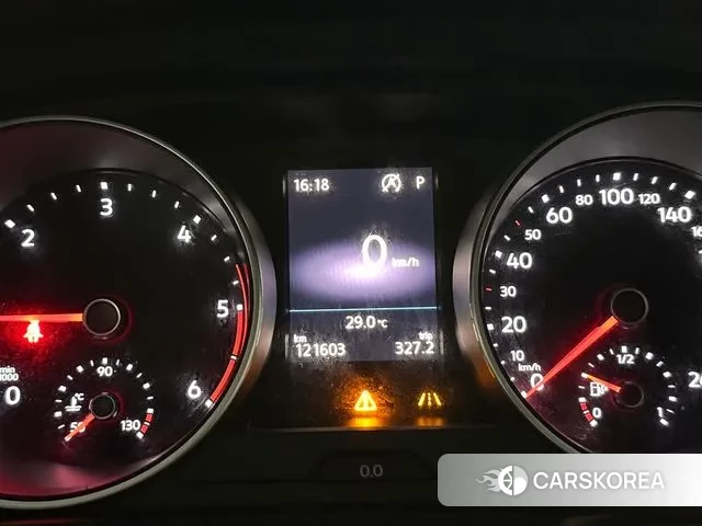 Volkswagen Tiguan second Generation 2018 Белый из Кореи, фото 6