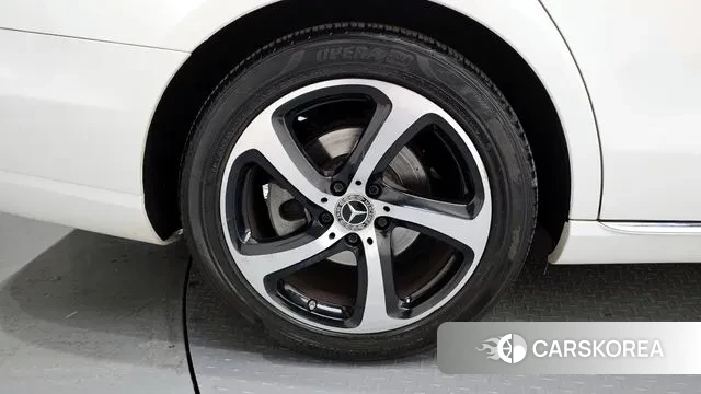 Mercedes-Benz E-Class W213 id 3646759 из Кореи 15