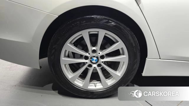 BMW 3 Series (F30) id 3955889 из Кореи 16