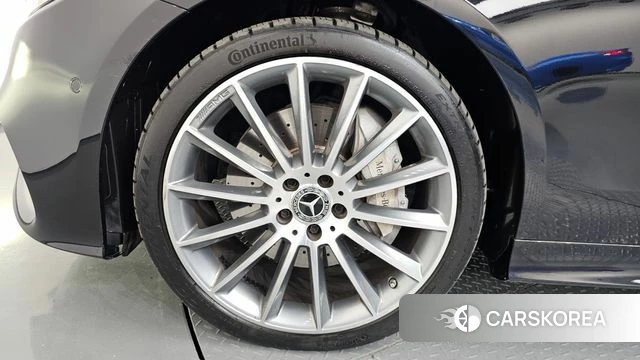 Mercedes-Benz E-Class W213 id 4203492 из Кореи 32