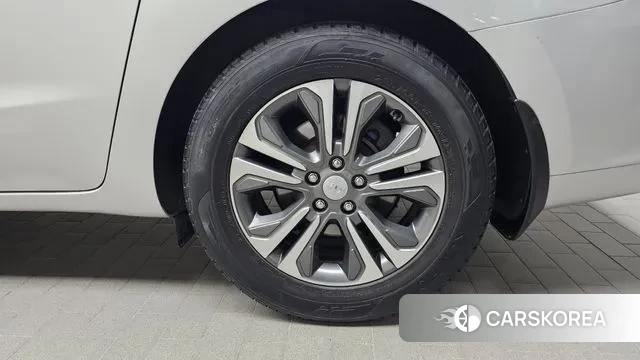 Kia The New Carnival id 3418071 из Кореи 15