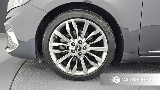 Kia K7 Premier id 3385683 из Кореи 15