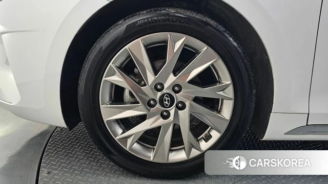 Hyundai The New Grandeur IG Hybrid id 4641912 из Кореи 34
