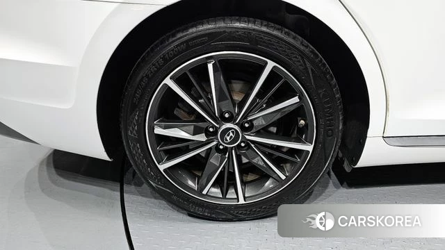Hyundai The New Grandeur IG id 4294395 из Кореи 25