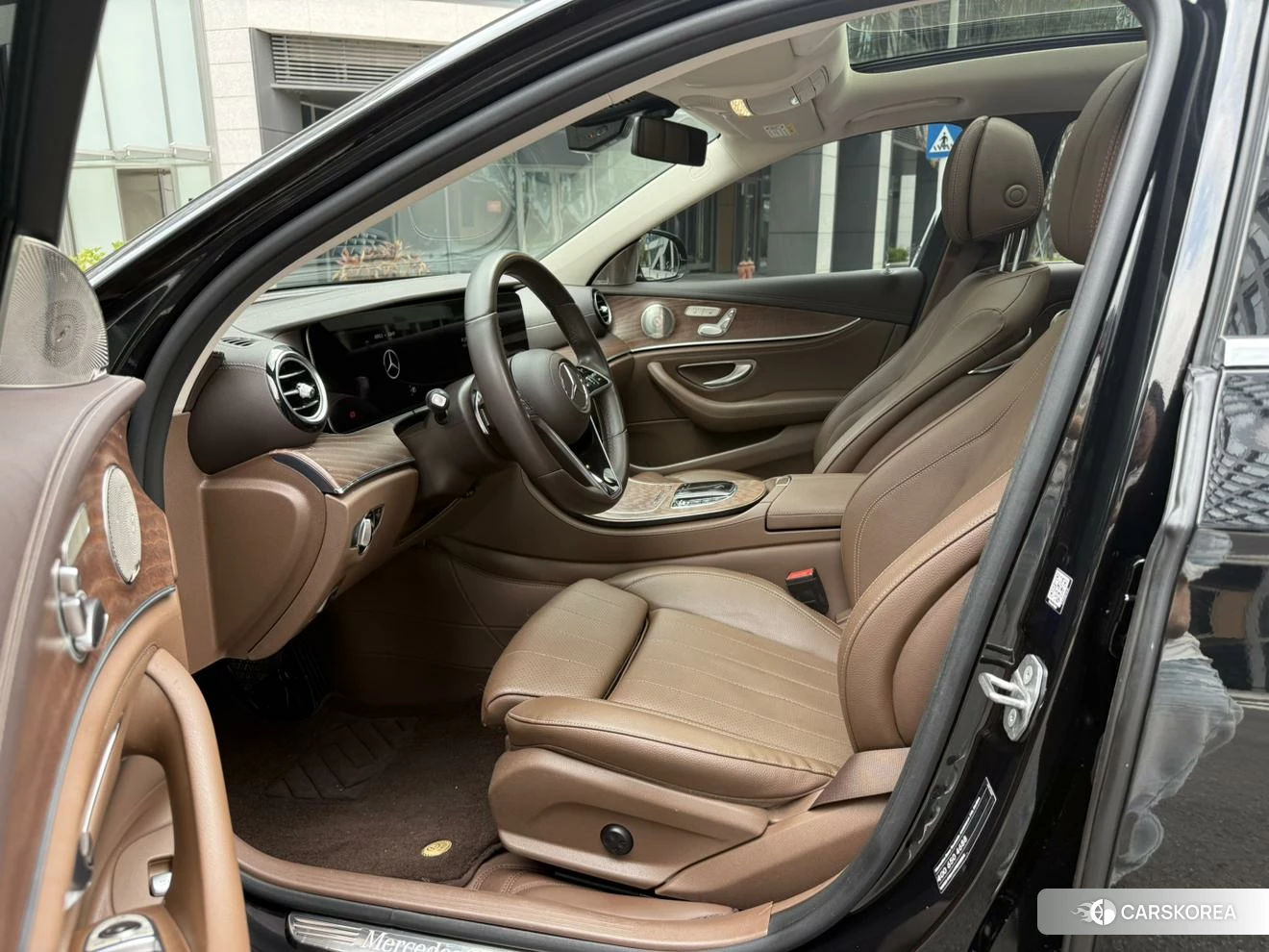 Mercedes-Benz E-Class id 4514913 из Китая 14
