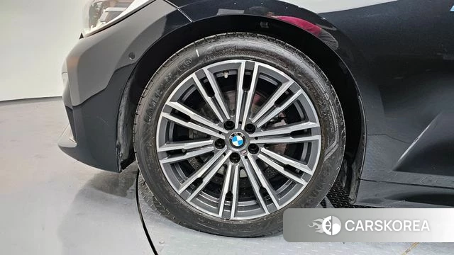 BMW 3 Series (G20) id 3866179 из Кореи 15