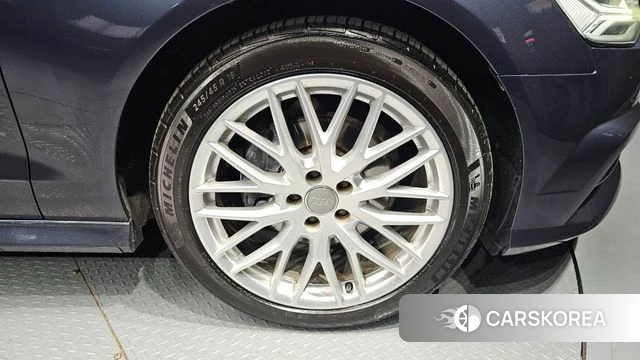 Audi New A6 id 3801599 из Кореи 15