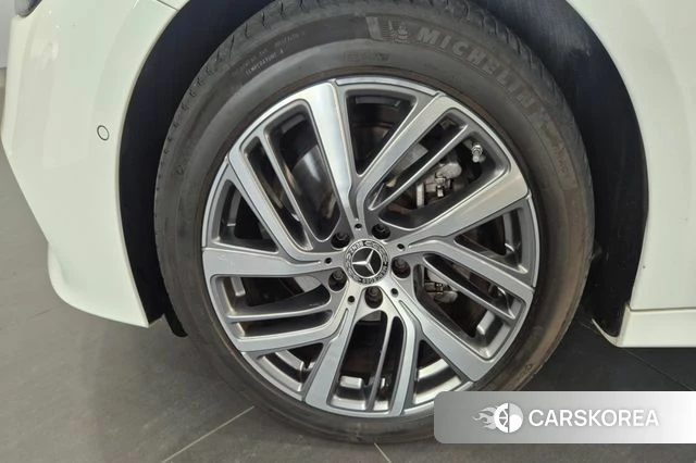 Mercedes-Benz E-Class W214 id 4584427 из Кореи 15