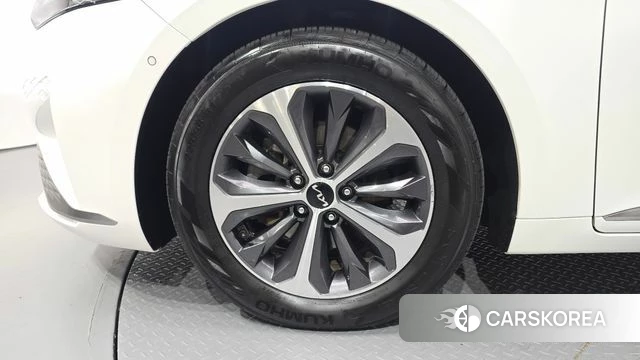 Kia K8 Hybrid id 4936045 из Кореи 29