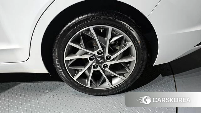 Hyundai The New Avante AD id 3873080 из Кореи 15