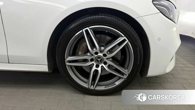 Mercedes-Benz E-Class W213 id 3885656 из Кореи 15