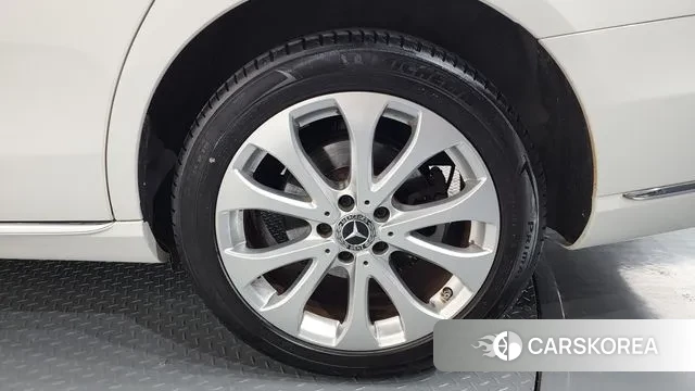 Mercedes-Benz E-Class W213 id 3498986 из Кореи 15