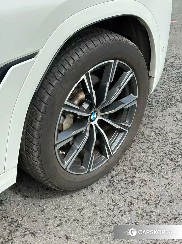 BMW X6 2022 Белый из Китая, фото 6