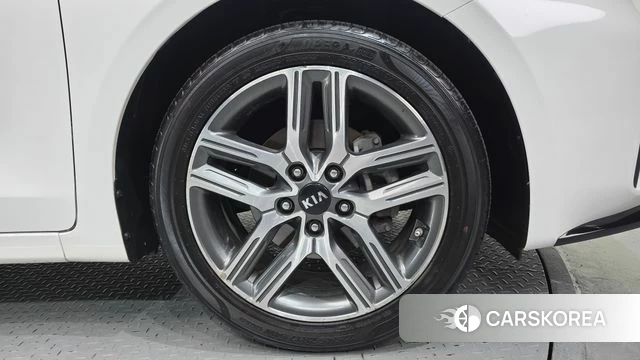 Kia Come New K3 id 4849927 из Кореи 26