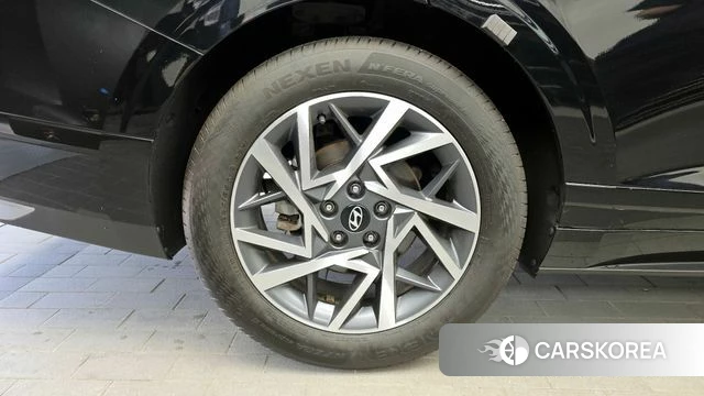 Hyundai Grandeur (GN7) id 4292452 из Кореи 15