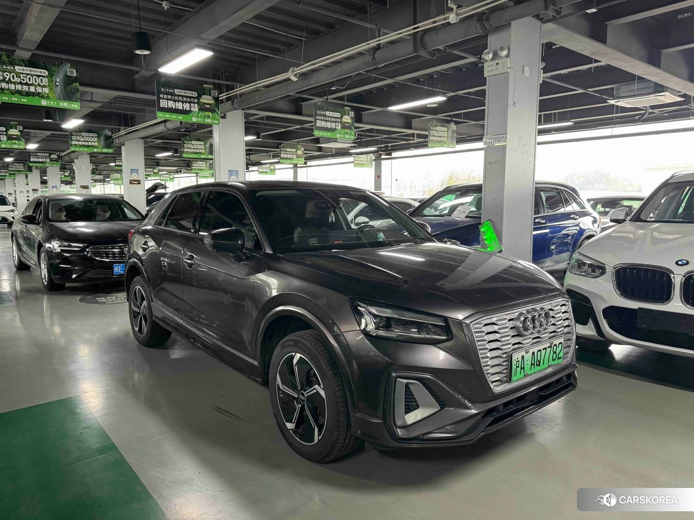 Audi Q2L e-tron 2021 Темно-серый из Китая, фото 6