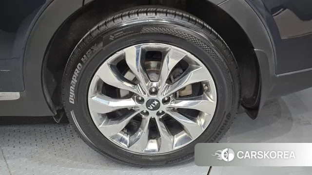 Kia The New Sorento id 3698705 из Кореи 15