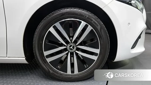 Mercedes-Benz A-Class W177 id 3546410 из Кореи 15