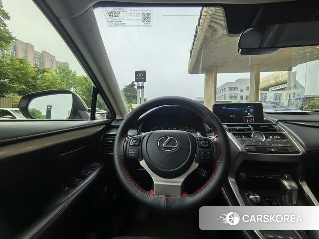 Lexus NX id 4348948 из Китая 12