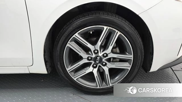 Kia Come New K3 id 3873482 из Кореи 15