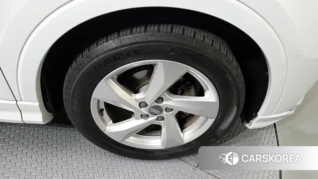 Audi Q3 (F3) id 3302132 из Кореи 15