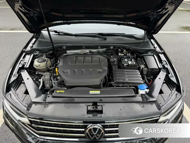 Volkswagen Magotan id 4265485 из Китая 21