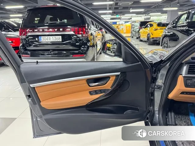 BMW 3 Series (F30) id 3391797 из Кореи 9