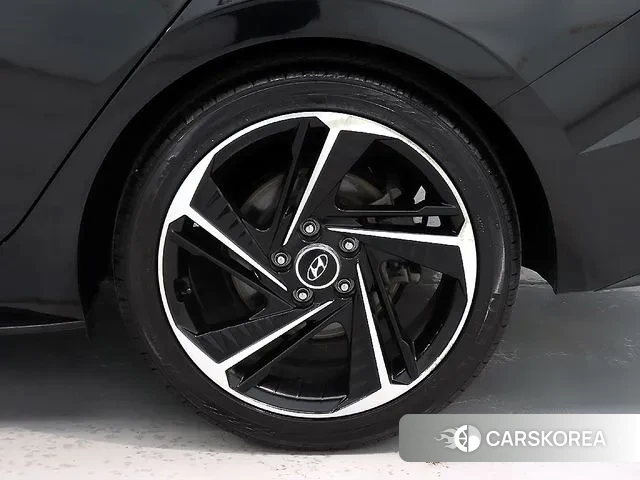 Hyundai Avante (CN7) id 3054688 из Кореи 15