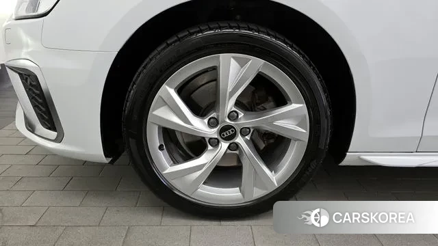 Audi A4 (B9) id 2964532 из Кореи 15