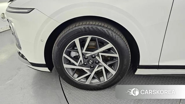 Hyundai Grandeur (GN7) id 3838853 из Кореи 15