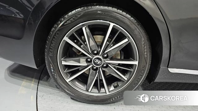 Hyundai The New Grandeur IG id 4402926 из Кореи 26