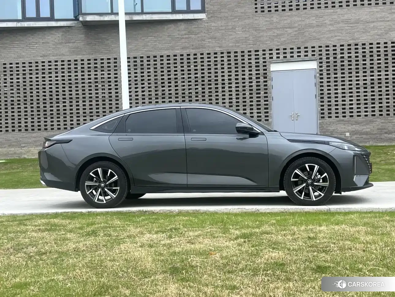 Chang'an Yidong id 4538715 из Китая 14