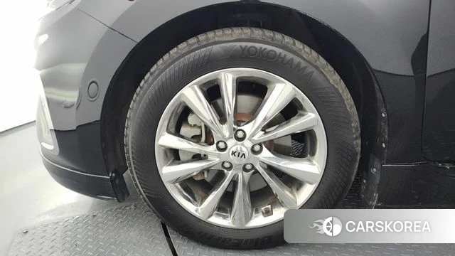 Kia The New Carnival id 3936930 из Кореи 15