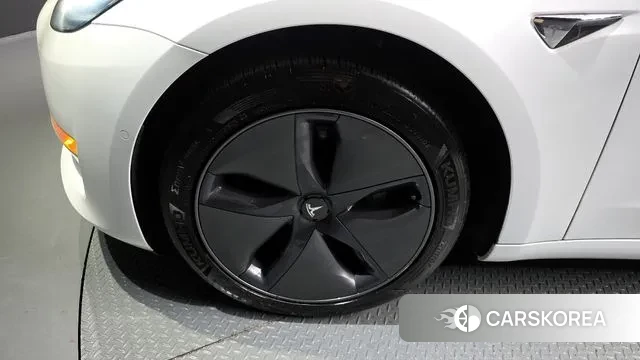 Tesla Model 3 id 3312899 из Кореи 15