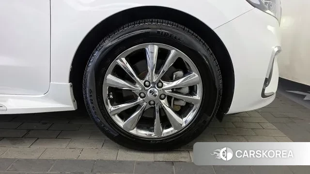 Kia The New Carnival id 3737204 из Кореи 15