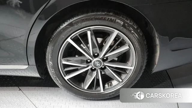 Hyundai The New Grandeur IG id 3301255 из Кореи 15