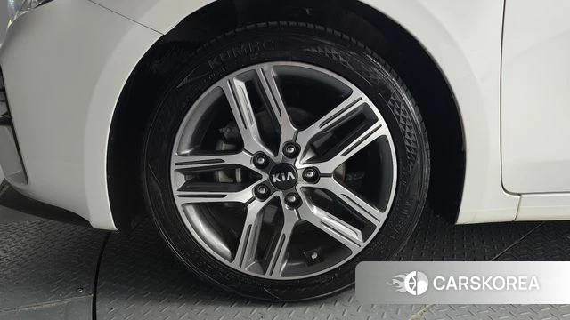 Kia Come New K3 id 4684027 из Кореи 15