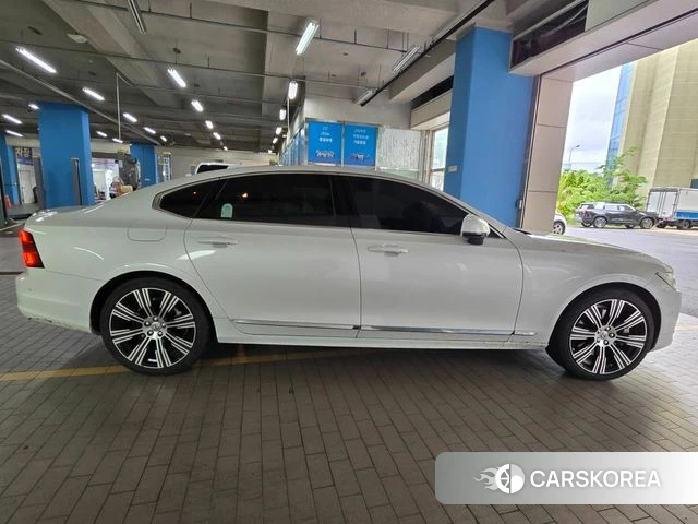 Volvo S90 2023 Белый из Кореи, фото 5
