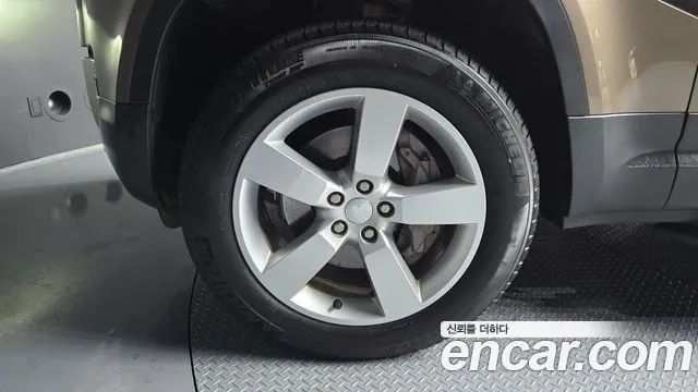 Land Rover Defender (L663) id 2374740 из Кореи 15