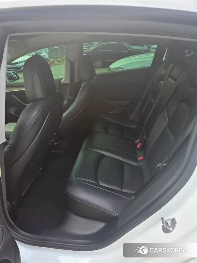 Tesla Model 3 2021 Белый из Кореи, фото 5