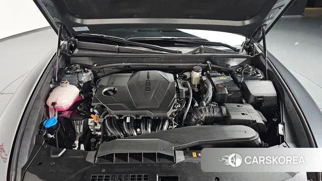 Hyundai Grandeur (GN7) id 3305442 из Кореи 15