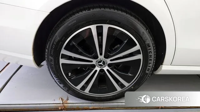 Mercedes-Benz E-Class W213 id 2965844 из Кореи 15