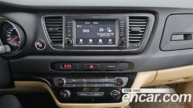 Kia The New Carnival id 2565910 из Кореи 15