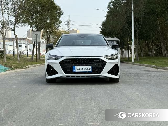 Audi A7 2021 Белый из Китая, фото 5