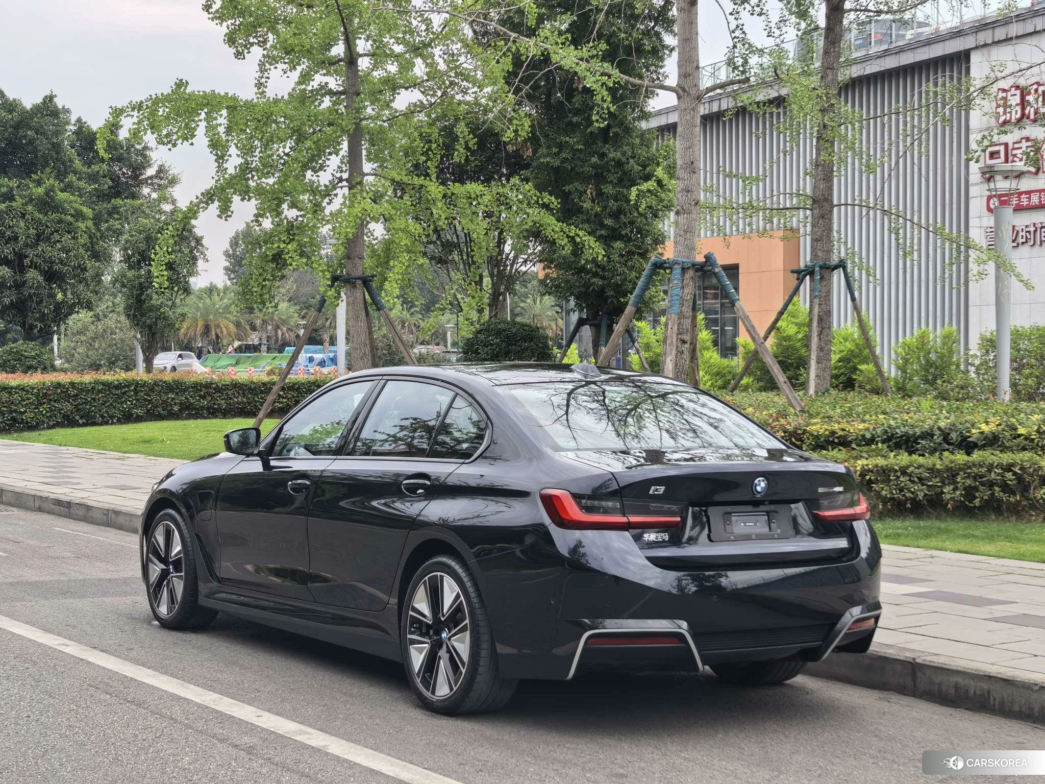BMW i3 2024 Черный из Китая, фото 5