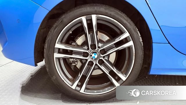 BMW 1 Series (F40) id 4355471 из Кореи 27